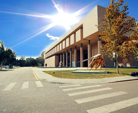 THU Art Museum 1