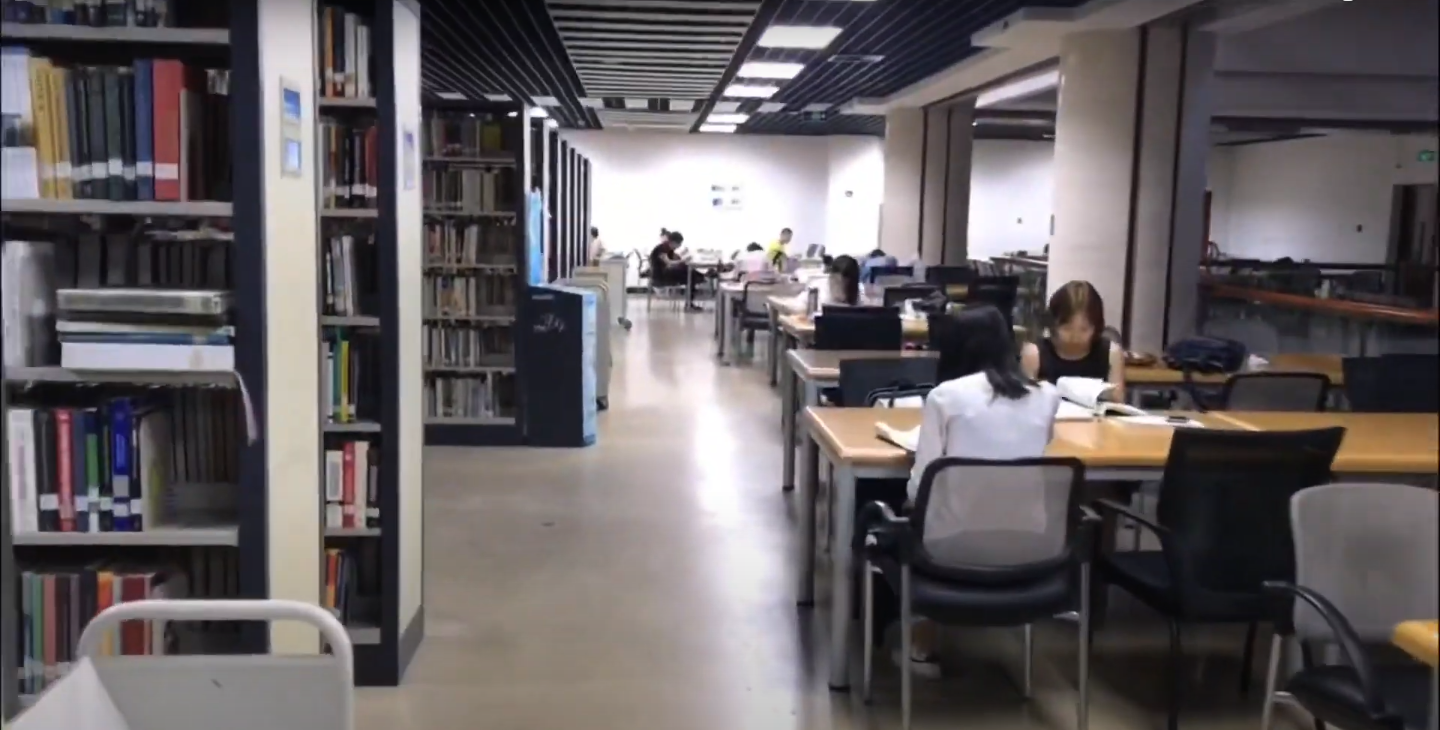 UIBE library inside (1)